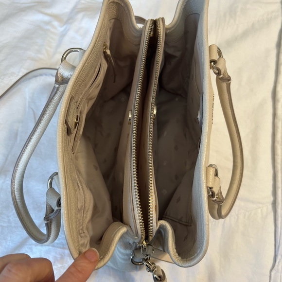 Kate Spade purse - Picture 2 of 2